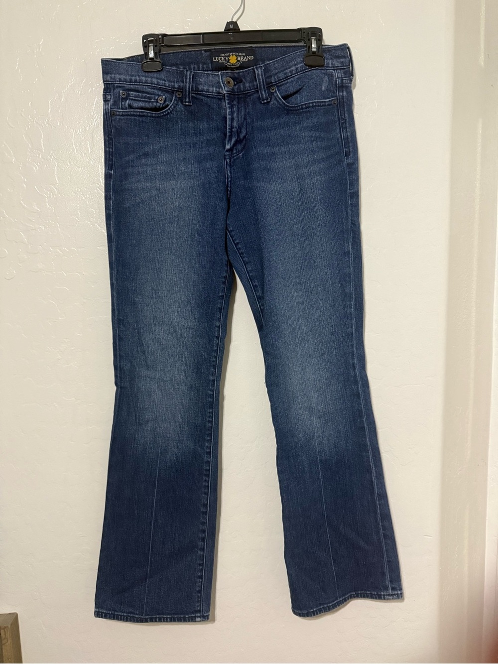Lucky Brand Sweet N’ Low Women's Flared Jeans in Dark Blue Wash